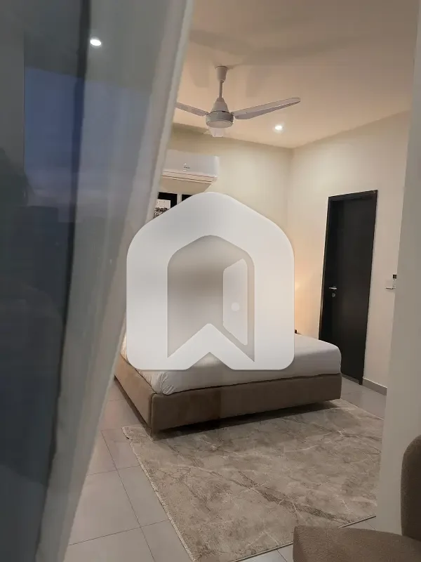 2 Bed Luxury Fully Furnished Corner Apartment | 1700 Sq Ft | Open View | Main Expressway Gulberg Greens, photo 5