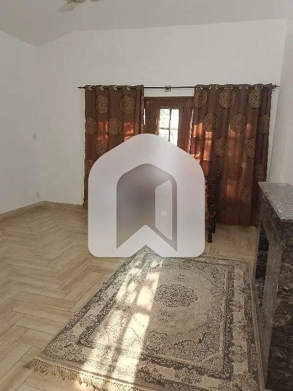 F-11 Beautiful Upper Portion For Rent Separate Gate & All Facilities Independent  3 Bedroom With Washroom. . . ., photo 10
