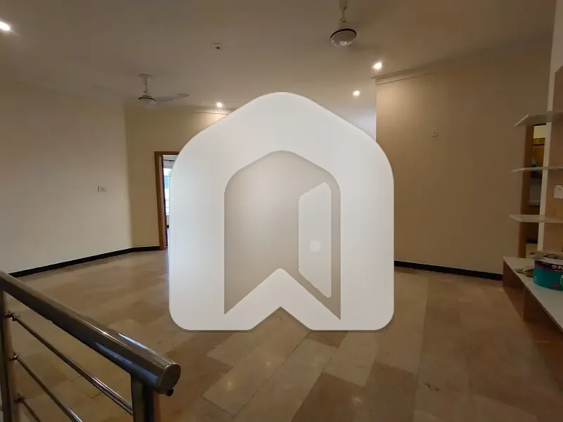 10 Marla Upper Portion For Rent In D 12, photo 6