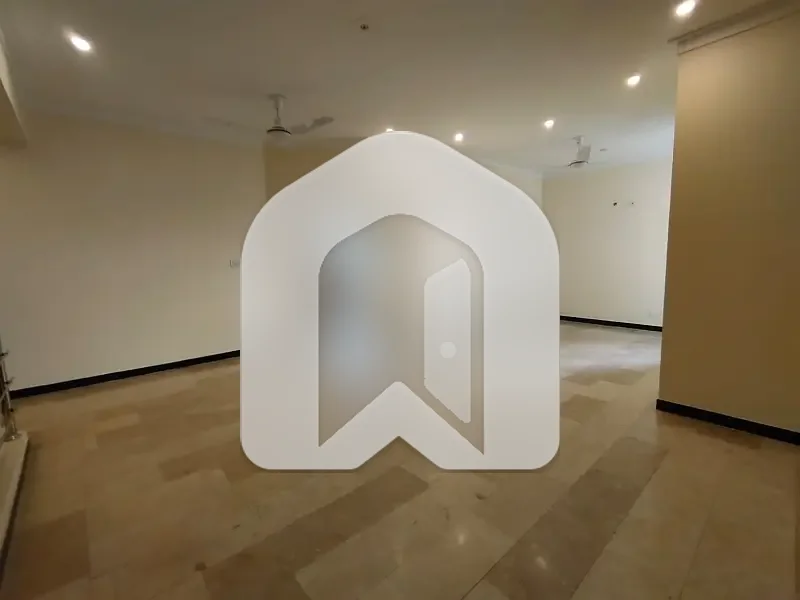 10 Marla Upper Portion For Rent In D 12, photo 11