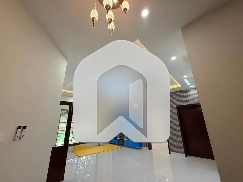 E-11 New House 3 Bedrooms Upper Portion Available For Rent, photo 6