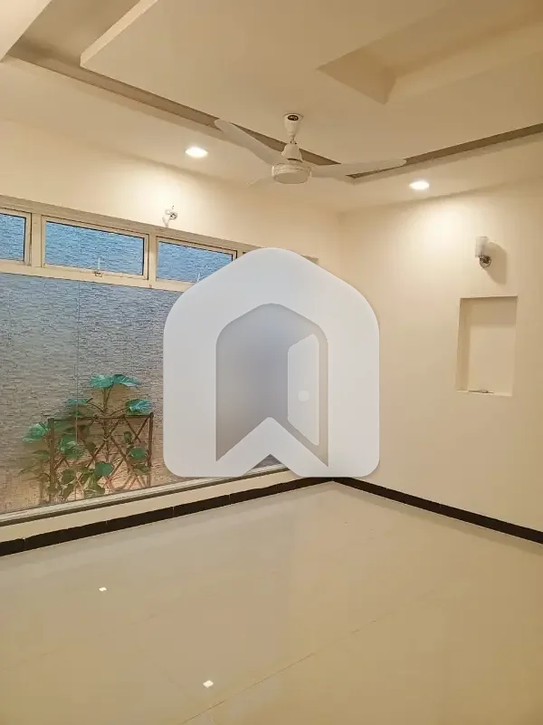 E-11 New House 3 Bedrooms Upper Portion Available For Rent, photo 8