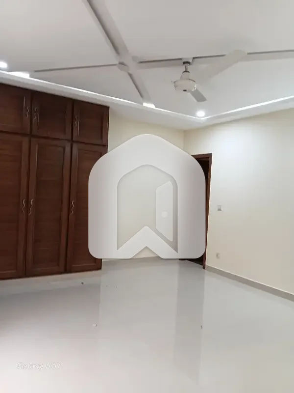 D-12 Out Class Location 14 Marla Tiles Flooring Upper Portion For Rent, photo 18