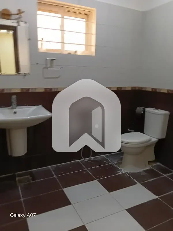D-12 Out Class Location 14 Marla Tiles Flooring Upper Portion For Rent, photo 8