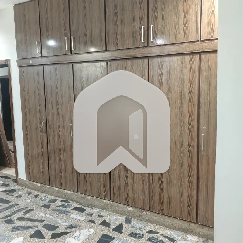 I-8/4 NEAT AND CLEAN UPPER PORTION 2 BED WITH SERVENT ROOM 150K FINAL, photo 13