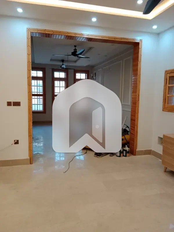 Brand New Portion For Rent, photo 3