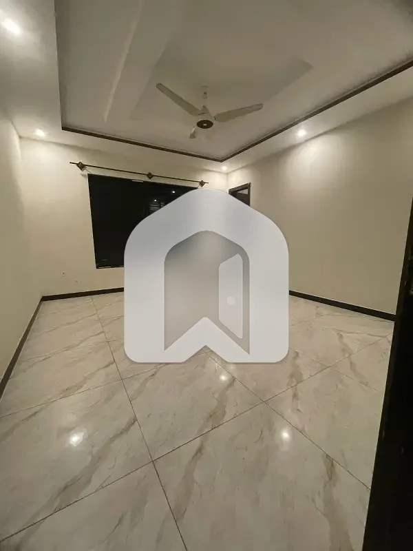 Brand New Portion For Rent, photo 12
