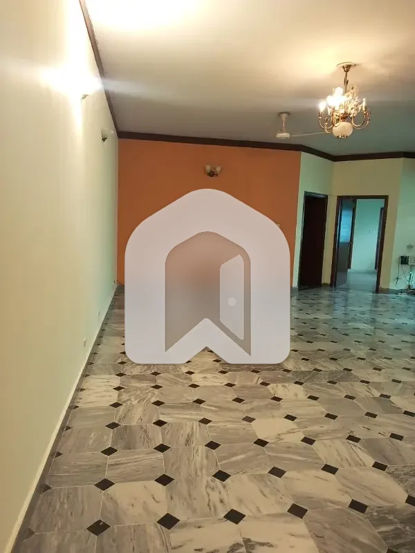 F10 Size 600 Upper Portion 3beds Rent 220000 Real Pic, photo 11