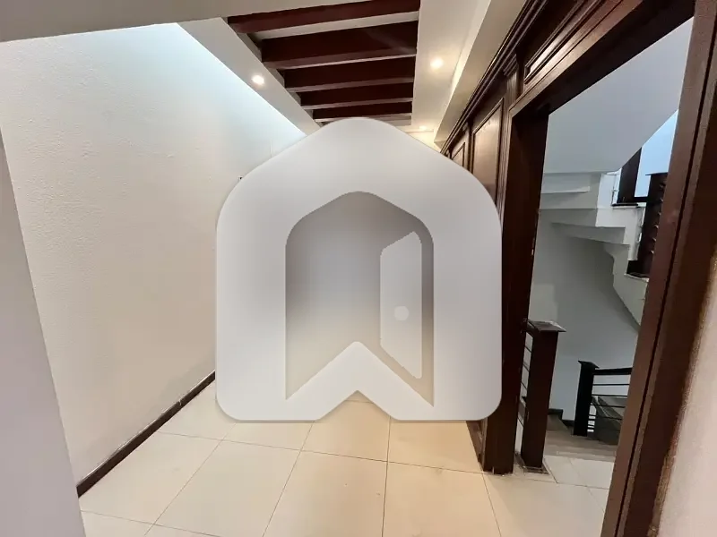 Upper Portion Available For Rent, photo 28