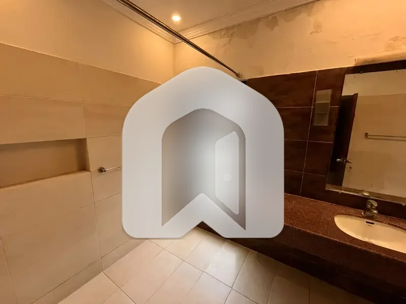 Upper Portion Available For Rent, photo 22