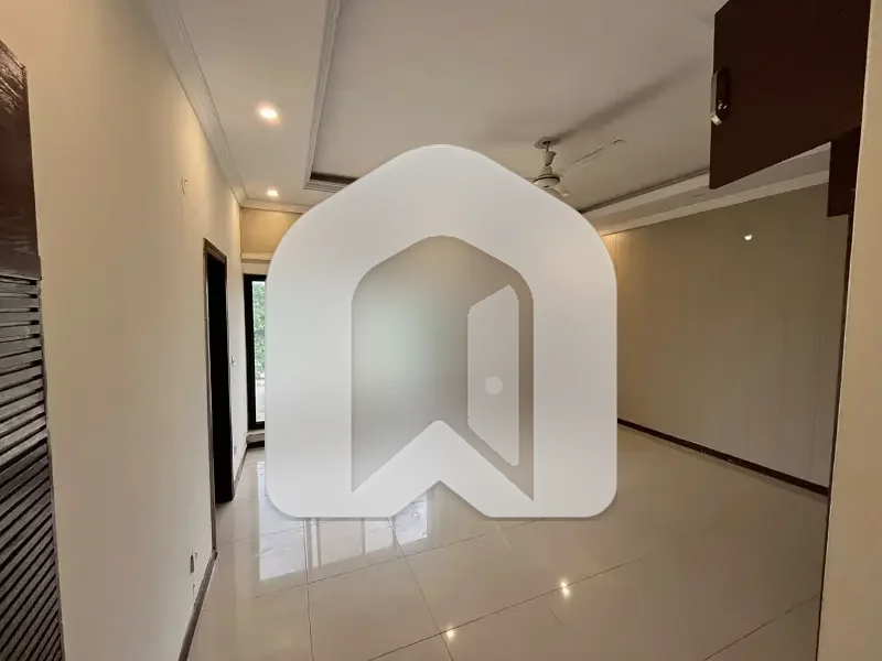 Upper Portion Available For Rent, photo 20