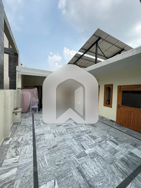 FULLLY FURNSIHED UPPER PORTION FOR RENT IN F-6