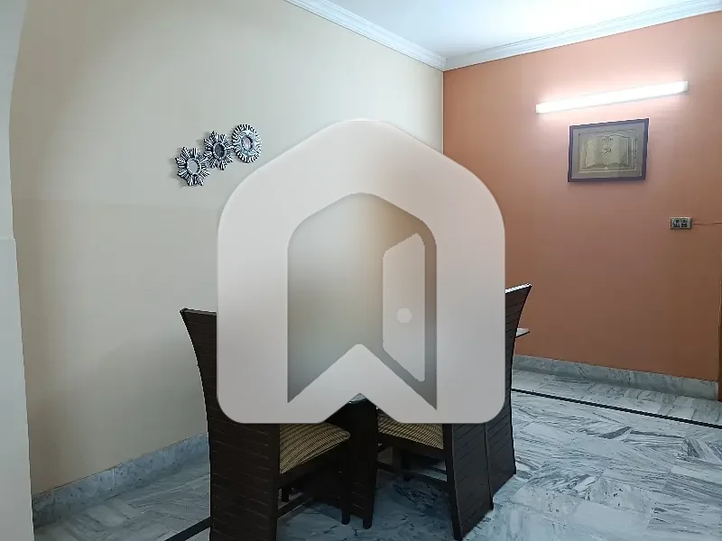 24 Marla Upper Portion Available For Rent, photo 7