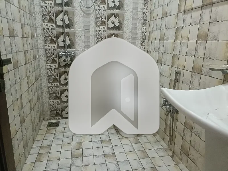 14 Marla Upper Portion Available For Rent, photo 13