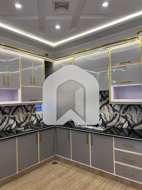 Brand New 3 Bedroom Upper Portion Available for Rent, photo 8