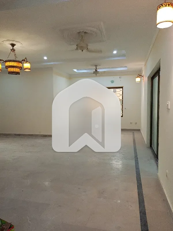 F-11 Upper Portion 3bedroom Available For Rent, photo 6