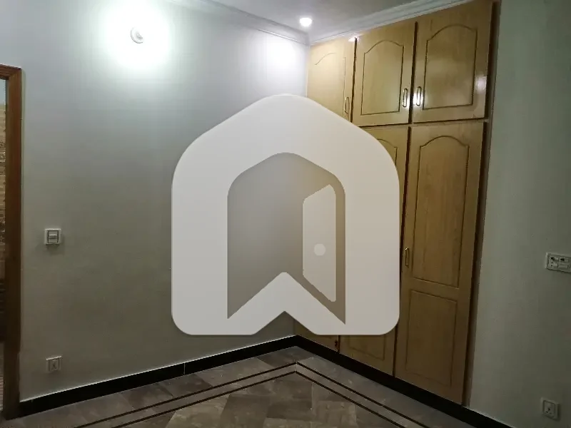 25x40 Uper Porstion For Rent in G-13, photo 8
