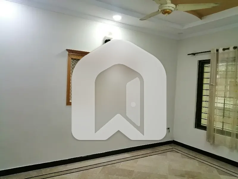 25x40 Uper Porstion For Rent in G-13, photo 7
