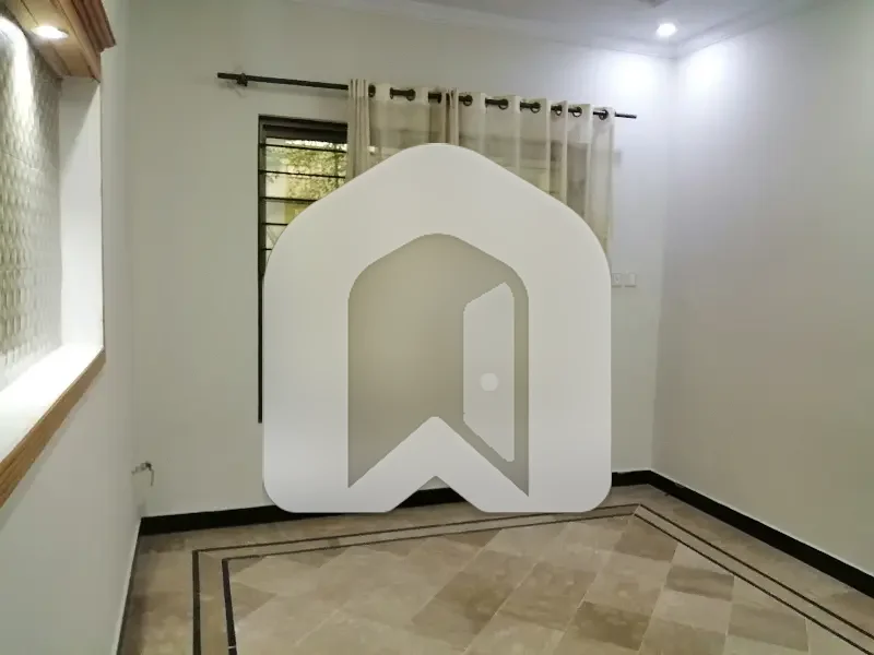 25x40 Uper Porstion For Rent in G-13, photo 4