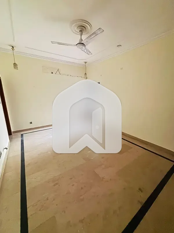 12 Marla Upper Portion For Rent in G15, photo 7
