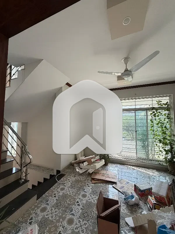 Brand New Condition 14 Marla Upper Portion For Rent In D12 Near To Margala Avenue Interchange D12, photo 17