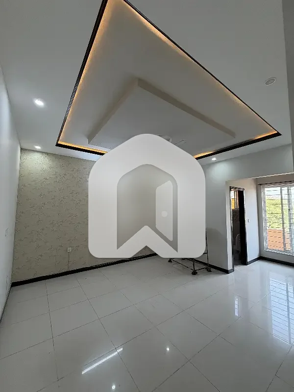 Brand New Condition 14 Marla Upper Portion For Rent In D12 Near To Margala Avenue Interchange D12, photo 24