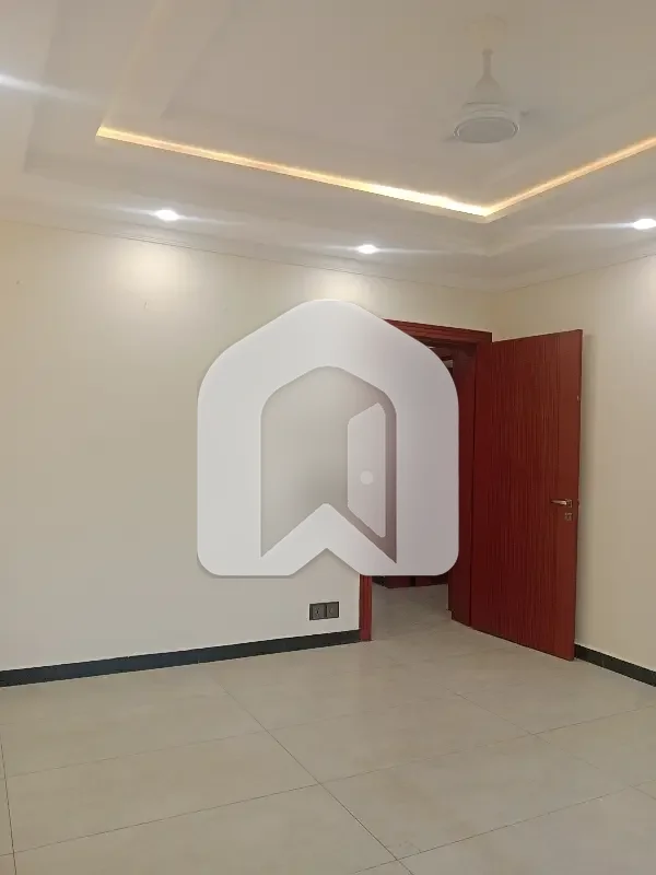 Brand New Luxury Designer 1 Kanal House Upper Portion For Rent In D12 Near To Margala Avenue Interchange D12 Islamabad, photo 3