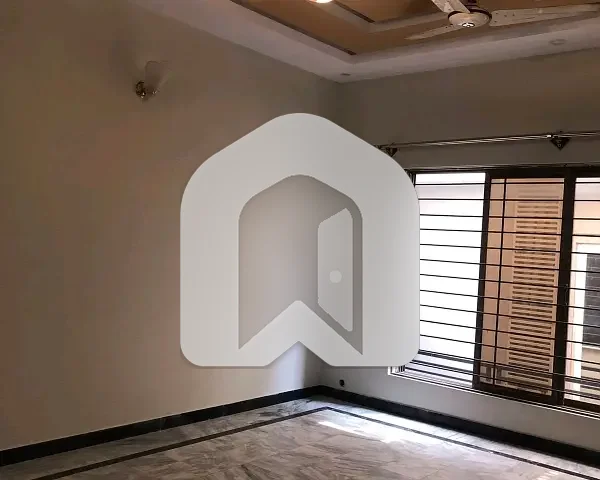 14 Marla Upper Portion For Rent In D-12 D-12, photo 2