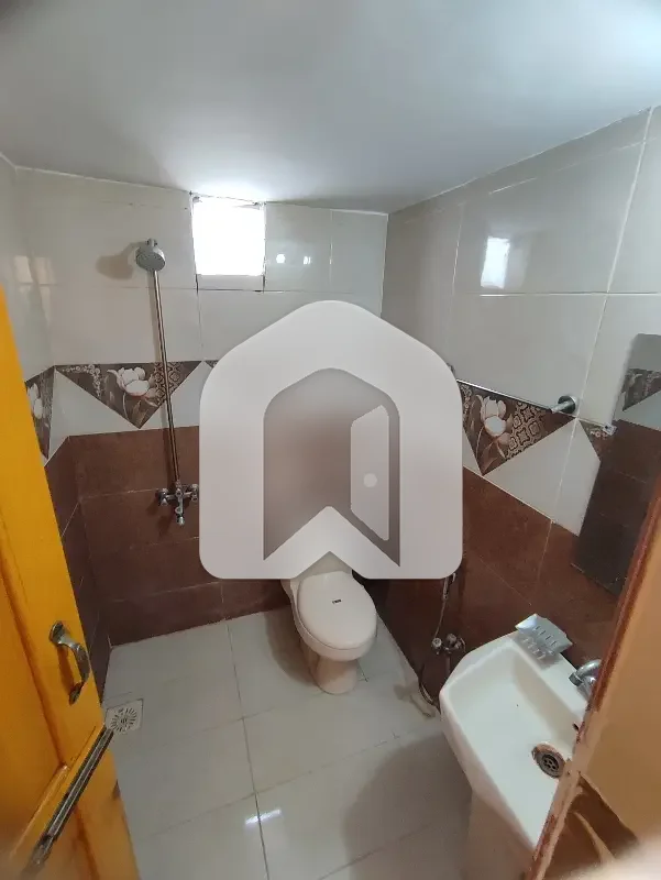 7 Marla Lower Portion For rent In The Perfect Location Of Mumtaz City, photo 9
