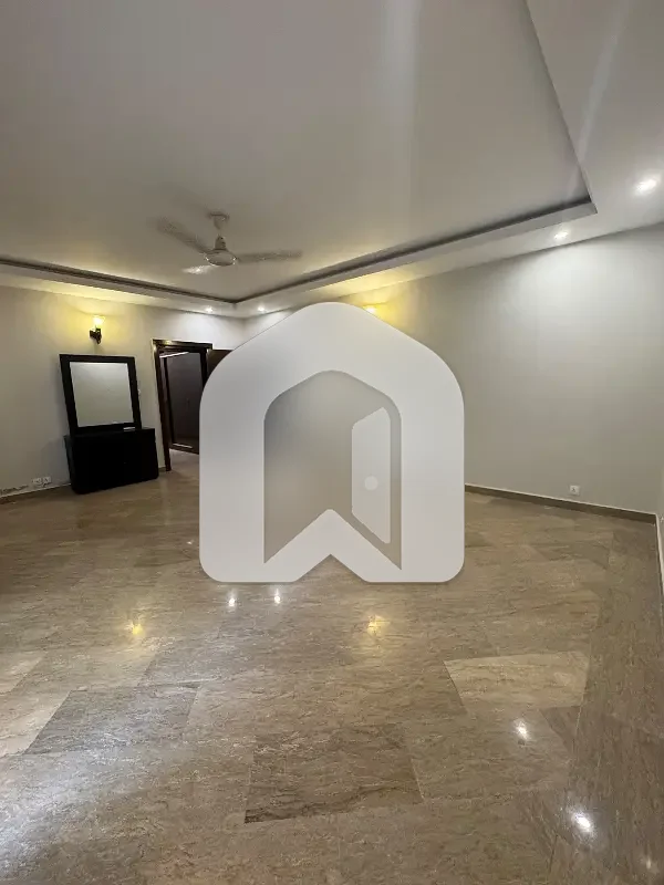 E-7 Floor Available For Rent, photo 20