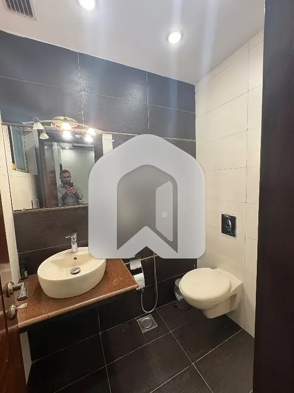 E-7 Floor Available For Rent, photo 9
