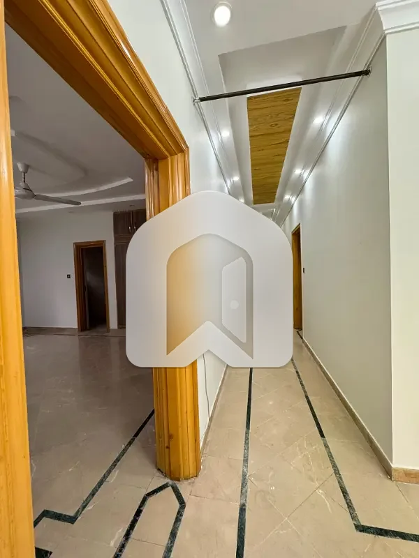 F-10 Prime Location Beautiful Ground Portion For Rent, photo 13