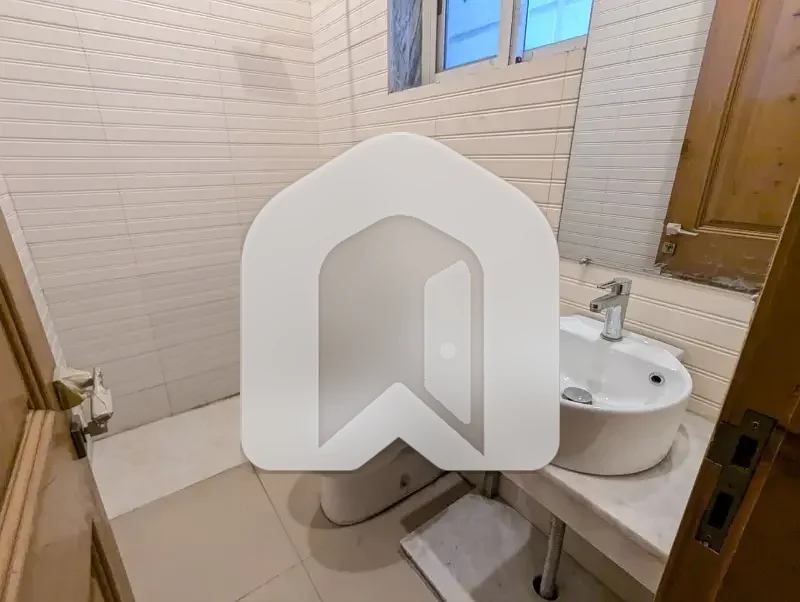 FOR RENT Fully Furnished 3-Bedrooms Open Basement F_6/1, photo 5