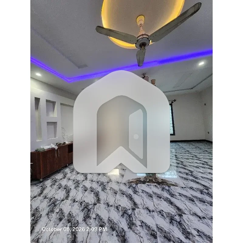 14 M Lower Ground Portion For Rent, photo 3