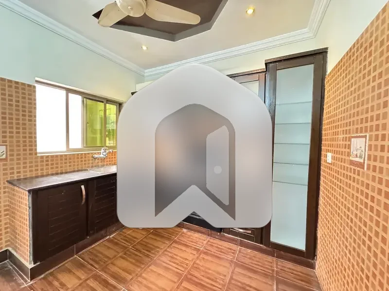 F-6 Ground Portion With Separate Gate For Rent, photo 11
