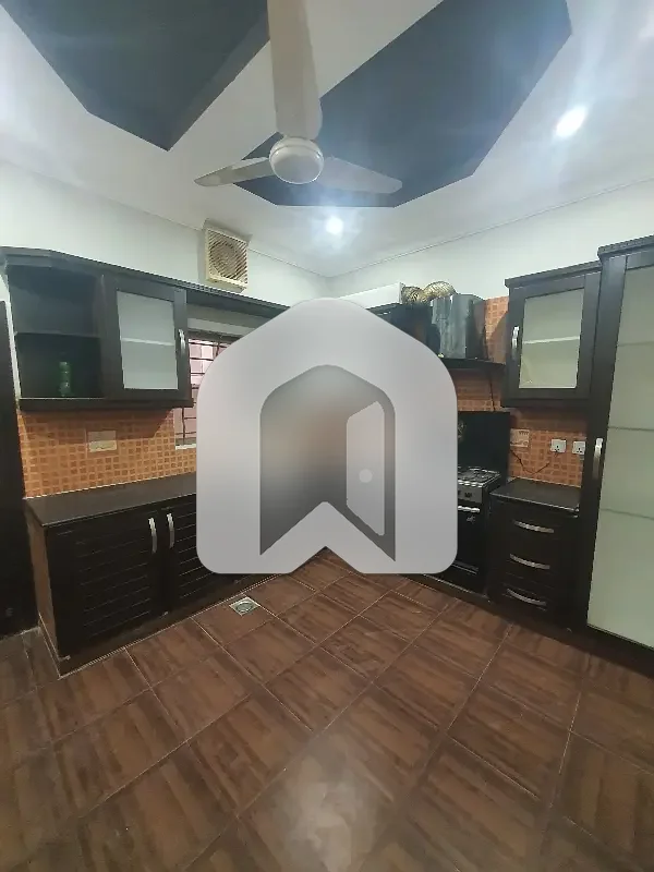 F6 Ground Portion 3bed Available For Rent, photo 2