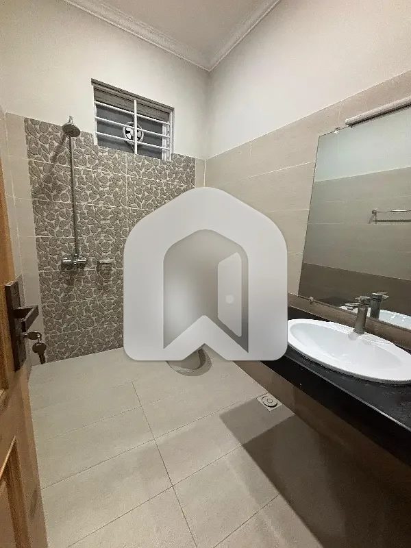 G-13 Islamabad 7 Marla Ground Portion Available For Rent, photo 4