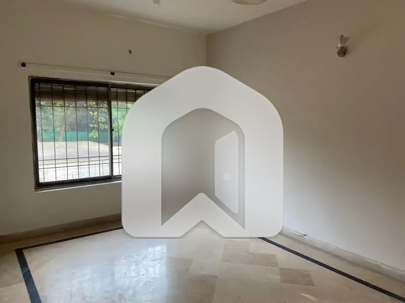 PORTION FOR RENT IN F-6, photo 9