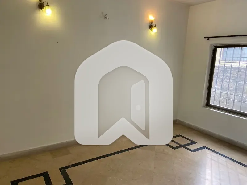 PORTION FOR RENT IN F-6, photo 11