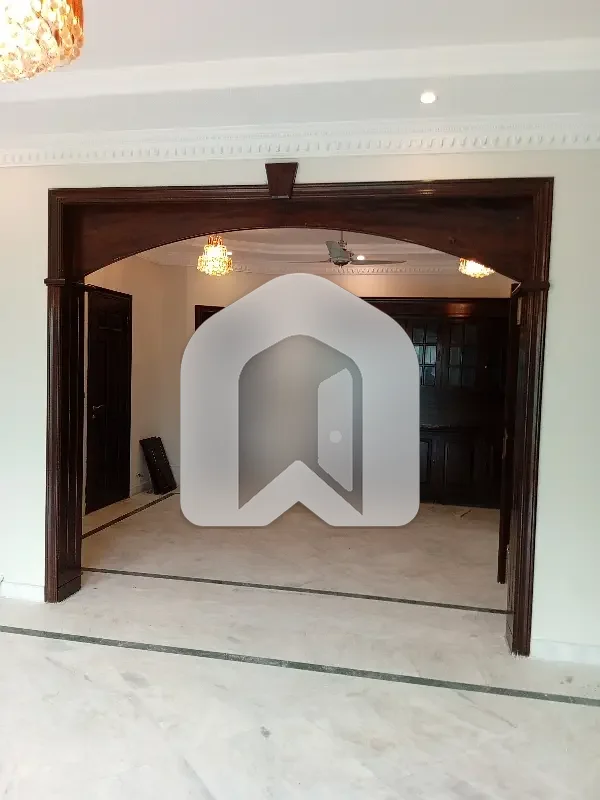 F-10/3 Fully Recovered Ground With Basement 2 Kitchen Available For Rent, photo 19
