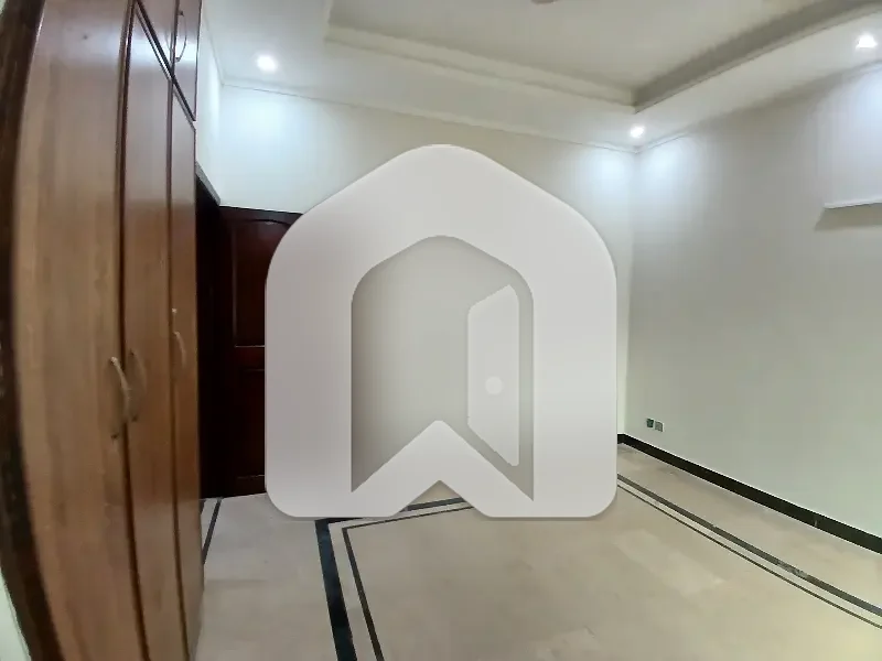 35x70 Ground portion For rent in G-13, photo 13
