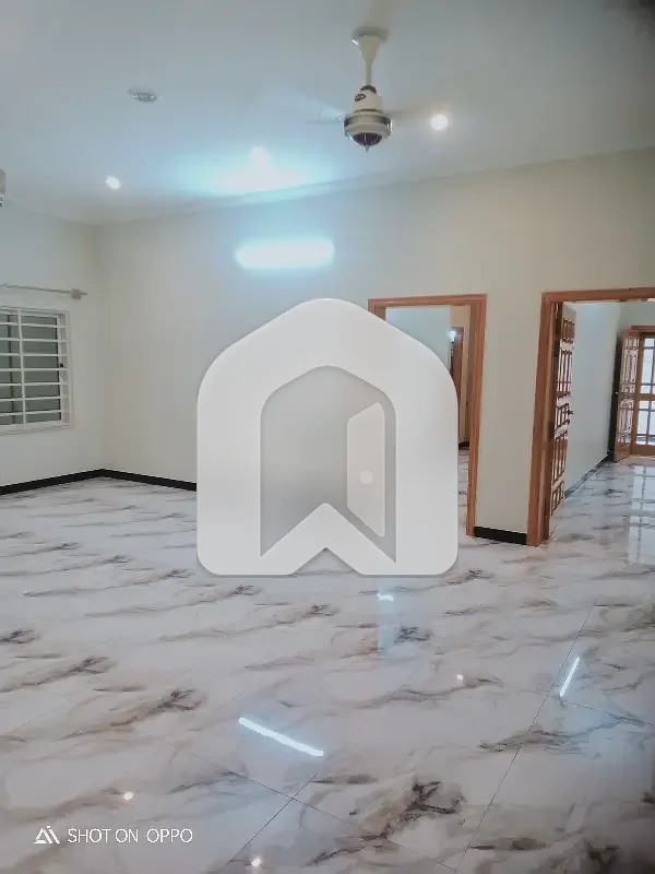 20 Marla Brand New Tiles Flooring 3 Side Open Basement Available Rent G-14, photo 11