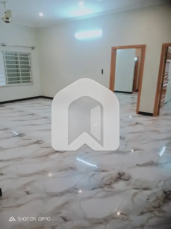 20 Marla Brand New Tiles Flooring 3 Side Open Basement Available Rent G-14, photo 6