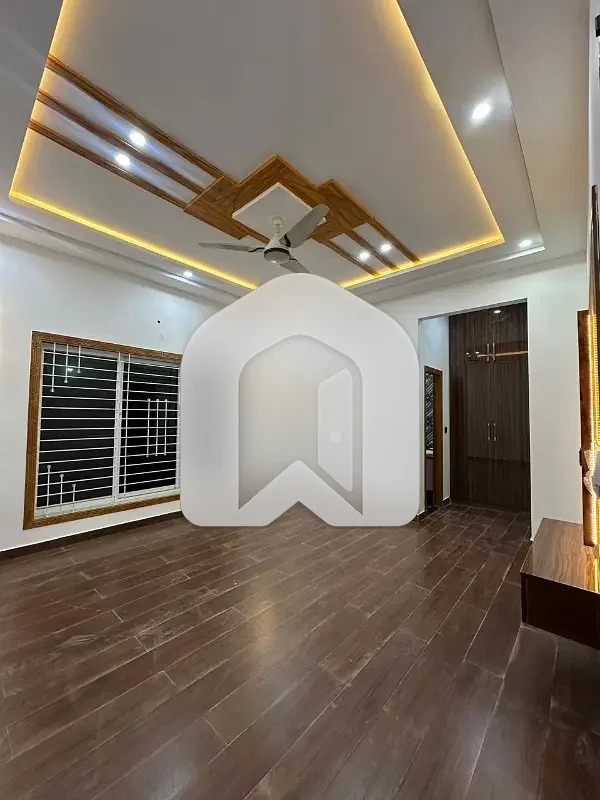 10 Marla Ground Portion Available For Rent In Multi Garden B-17 Islamabad, photo 8