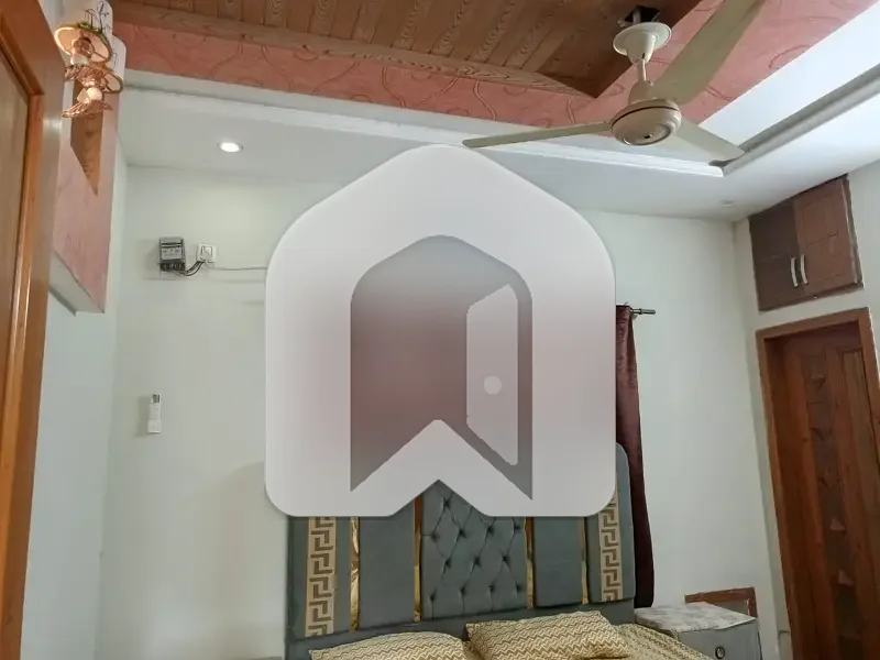 G13 25x40 Furnished Ground Portion available for rent, photo 8