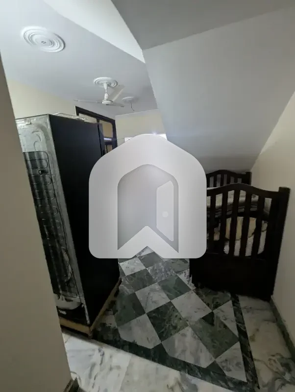 3 bed Open basement with separate entrance, photo 9