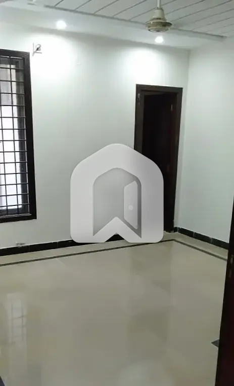 7 Marla Ground Portion For Rent In Cbr Town, photo 5