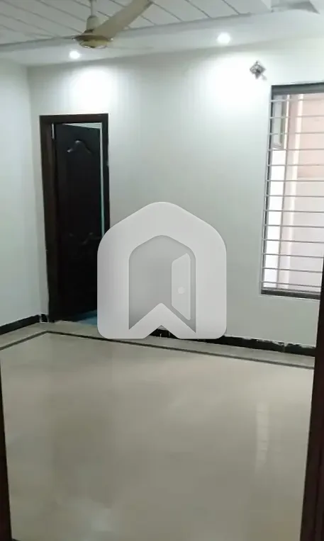 7 Marla Ground Portion For Rent In Cbr Town, photo 3