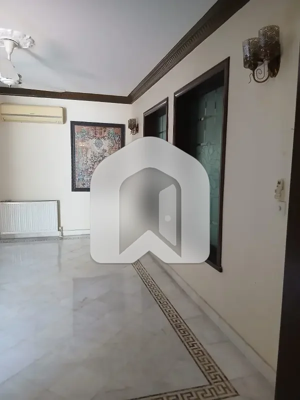 F11 Size 666 Lower Ground Open 2 beds Rent 325000 Real Pic Near Market Masjid, photo 9
