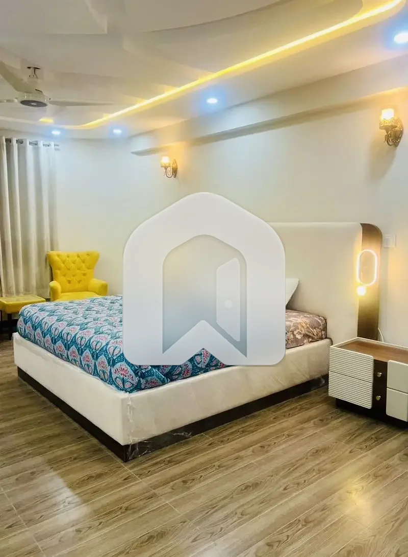 SECTOR F-10 SHARING FULLY FURNISHED ROOM AVAILABLE FOR RENT